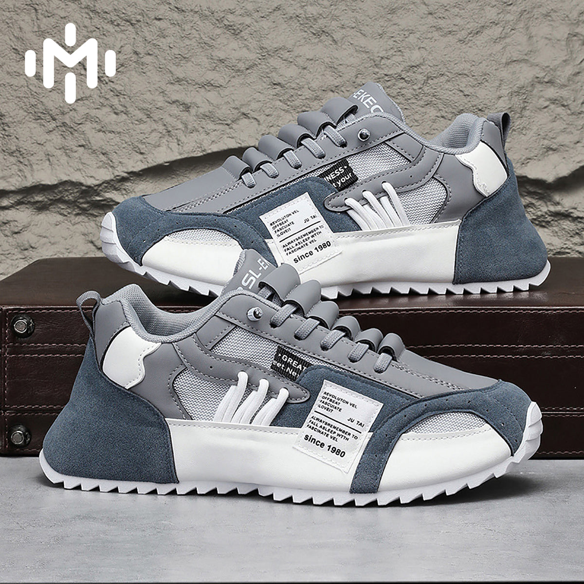 C8807 Men's Breathable Thick-Soled Sports Shoes