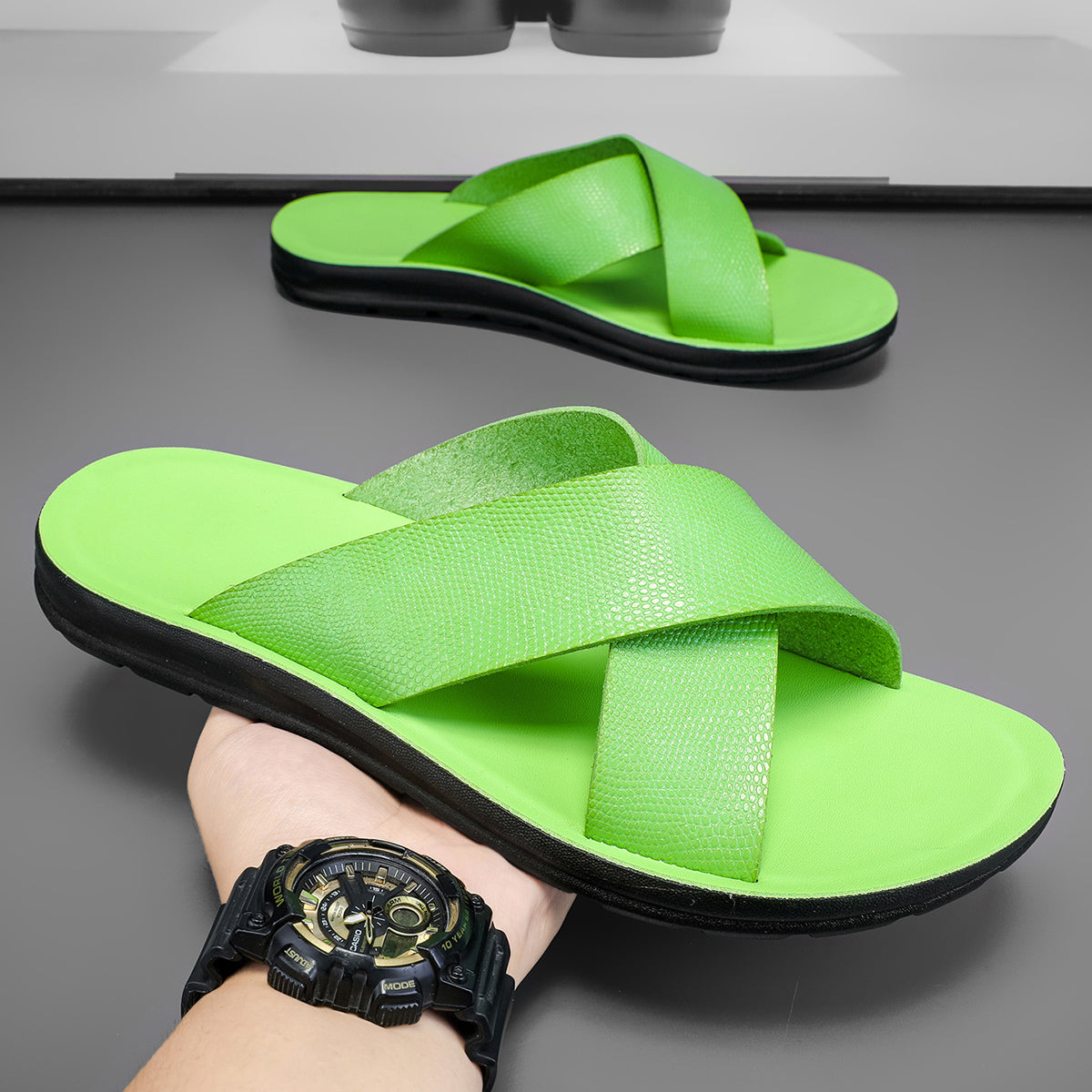 A2004 European and American retro Roman sandals