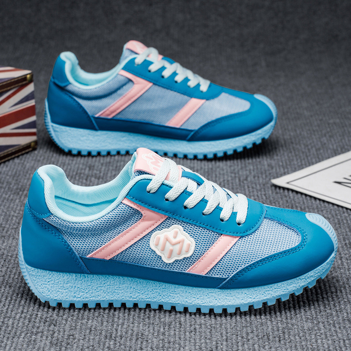 AG27 versatile mesh-upper casual running shoes