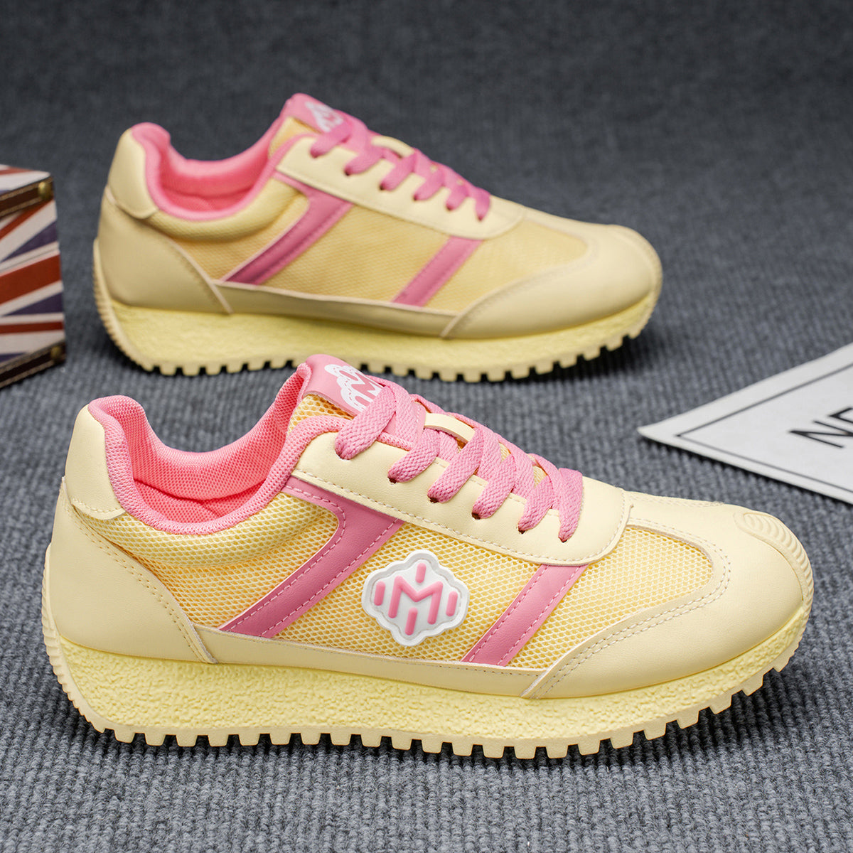 AG27 versatile mesh-upper casual running shoes