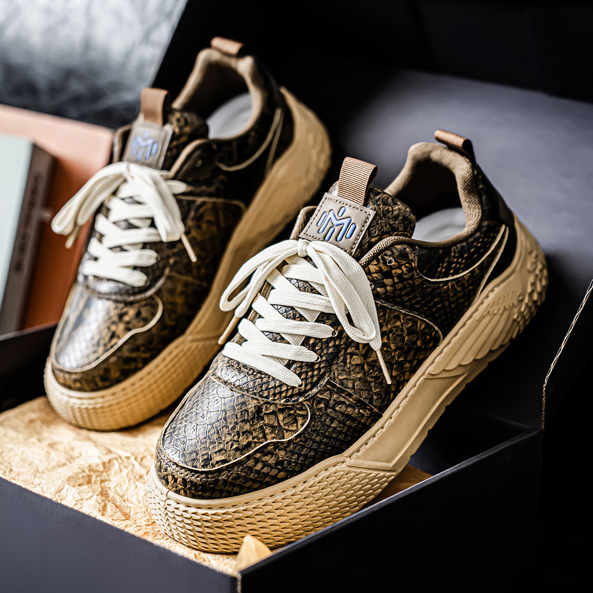 58026 Snake skin casual new style skate shoes