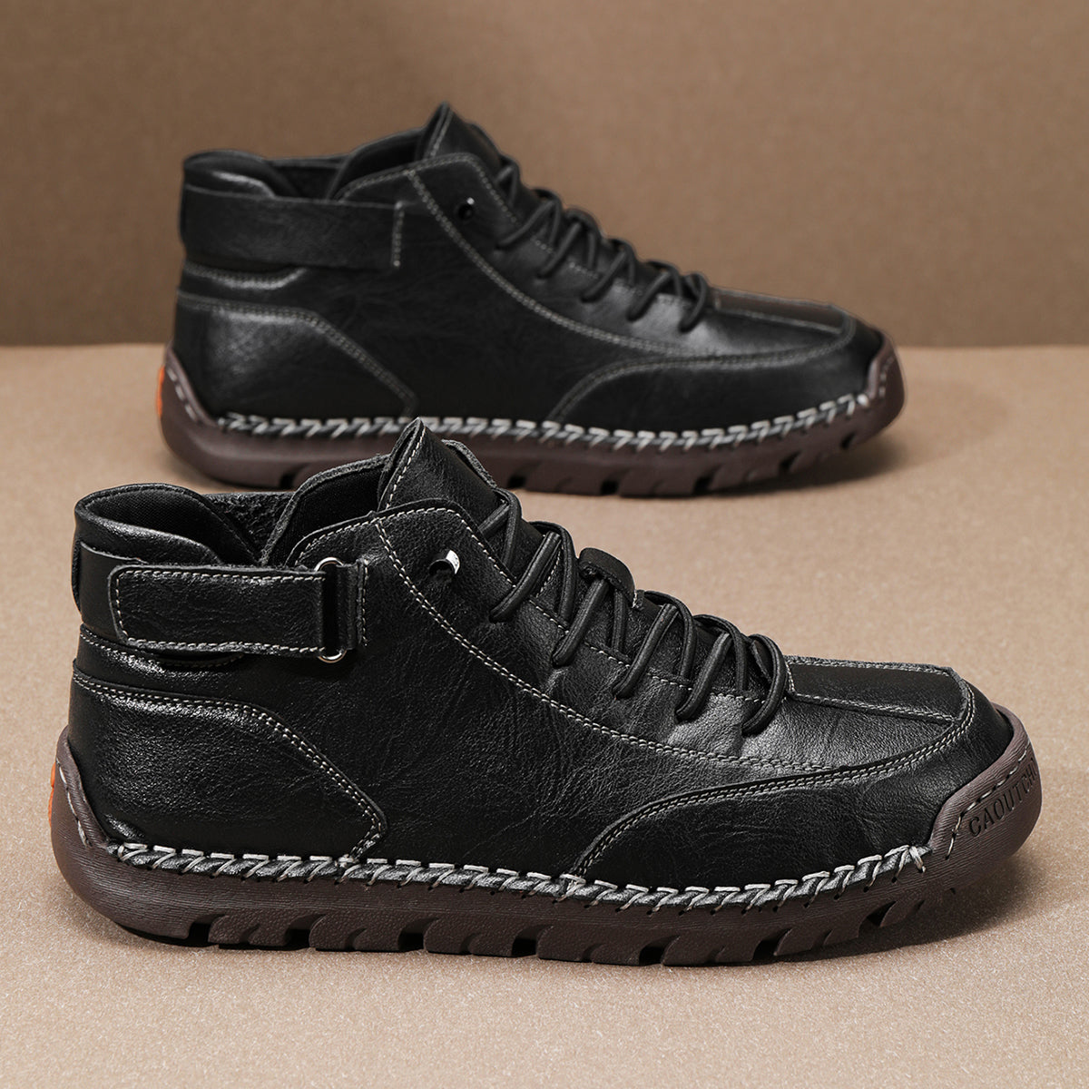 FJ-8009 Large size high-top suede boots with soft leather soles and a retro Martin boot design.