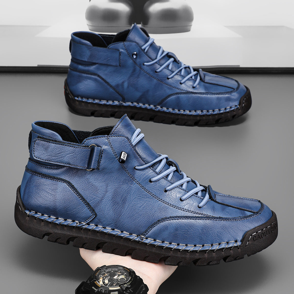 FJ-8009 Large size high-top suede boots with soft leather soles and a retro Martin boot design.
